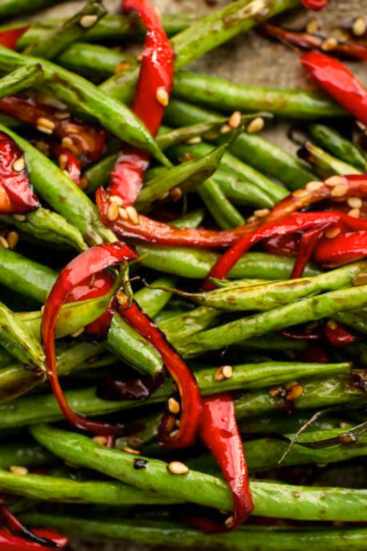 FAGIOLINI E PEPERONI PICCANTI ARROSTITI